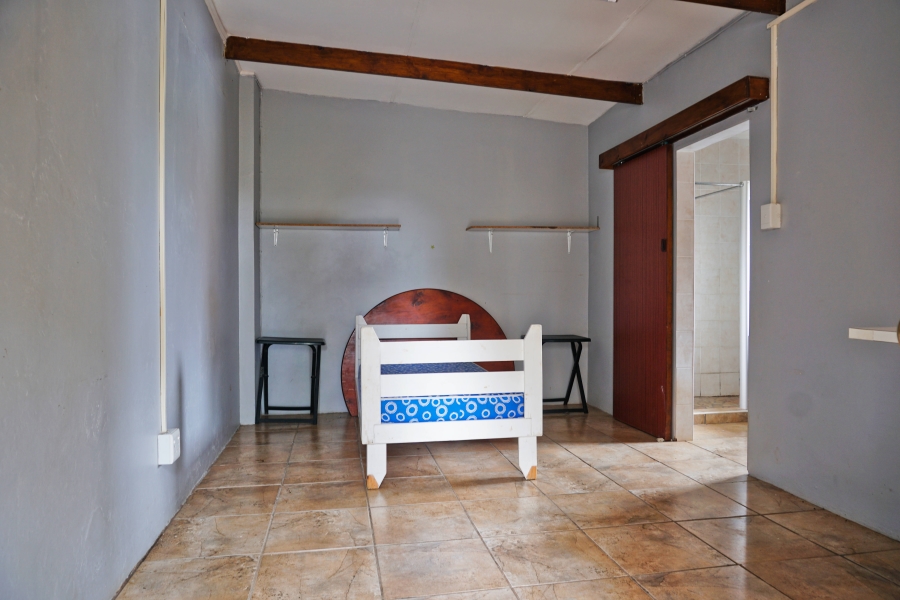 5 Bedroom Property for Sale in East London Rural Eastern Cape